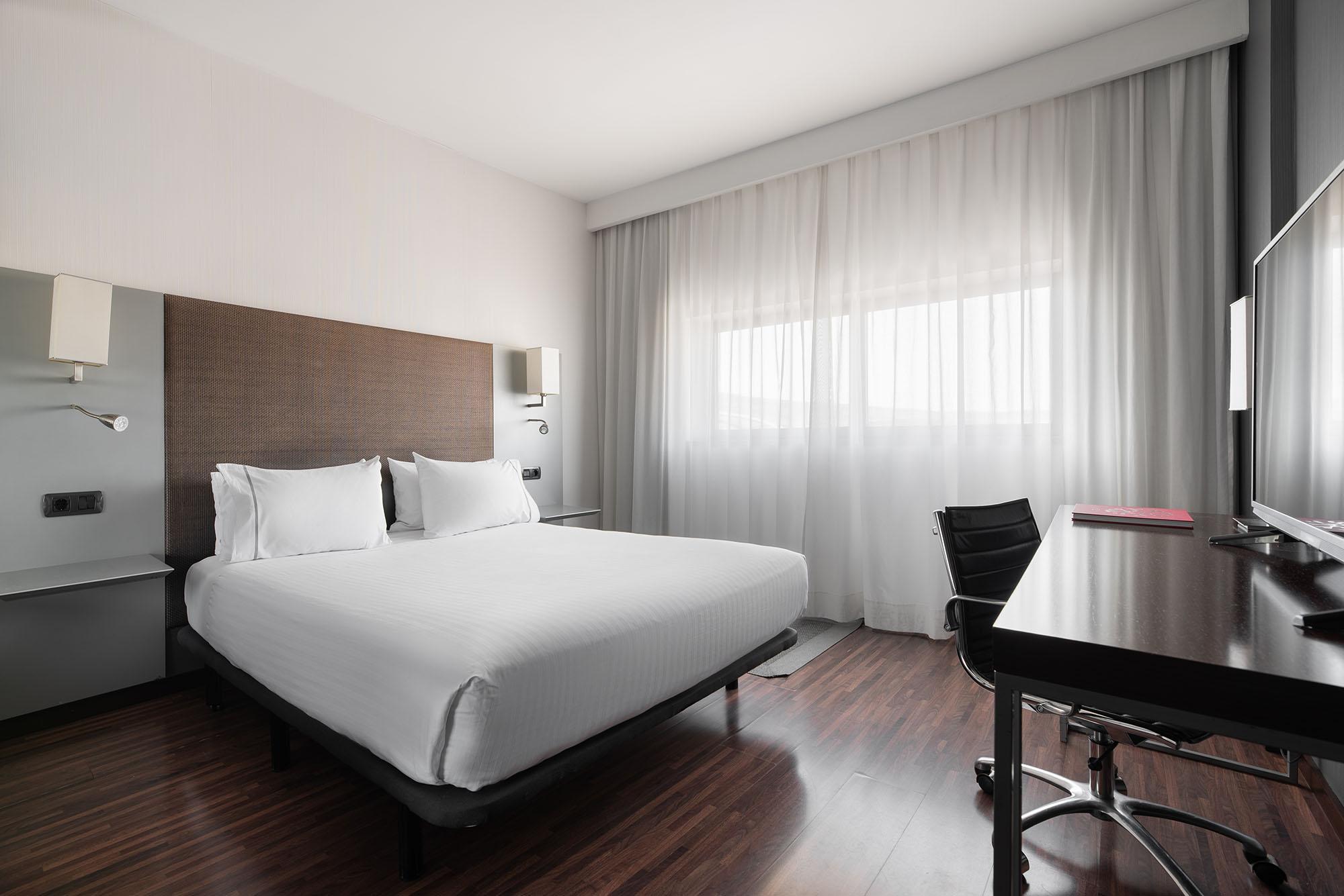 Exe Zizur Pamplona Hotell Zizur Mayor Eksteriør bilde