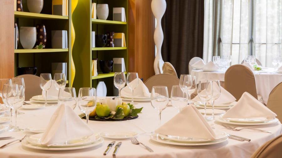 Exe Zizur Pamplona Hotell Zizur Mayor Eksteriør bilde